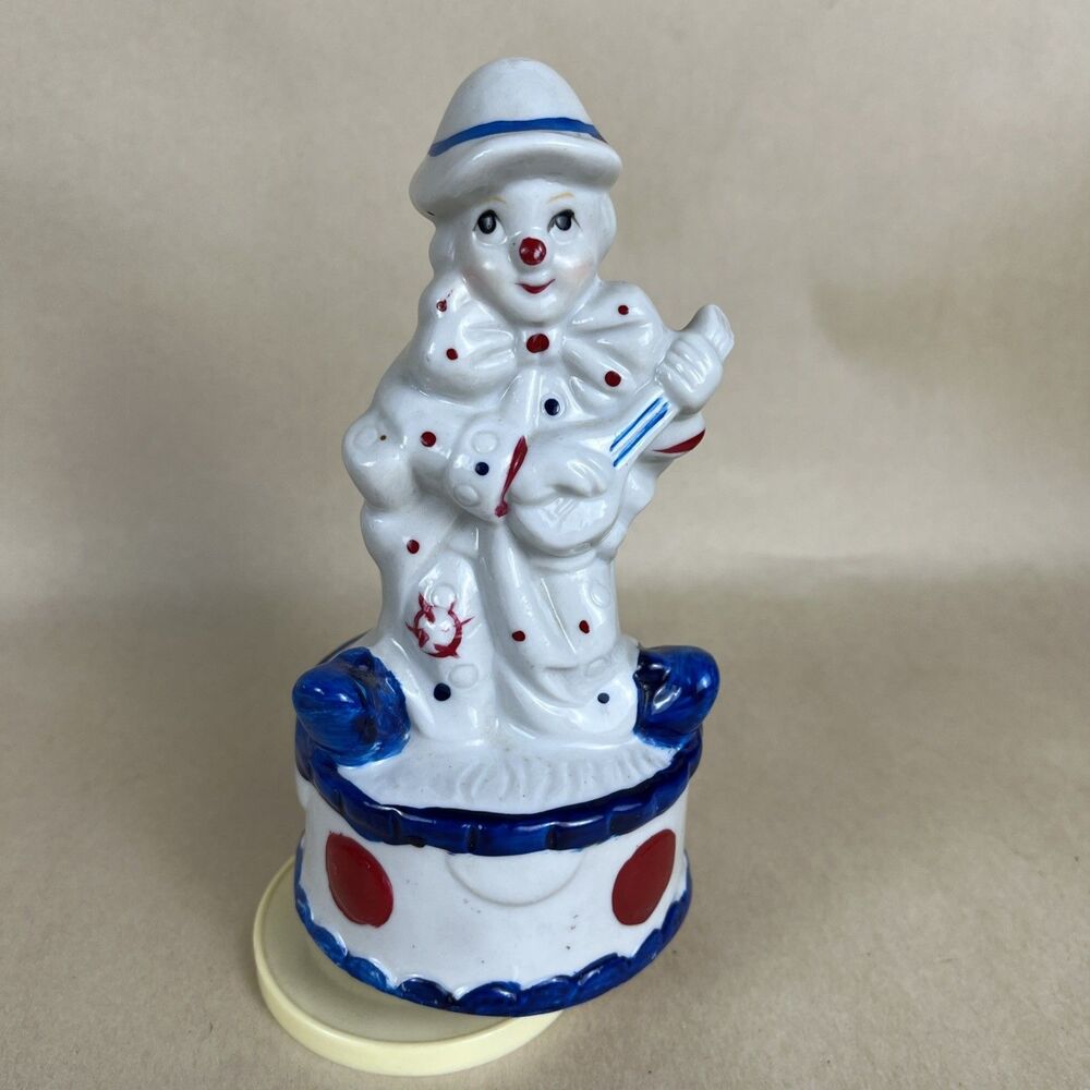 VTG Porcelain Rotating Musical Box Clown Circus Playing Banjo Works‎